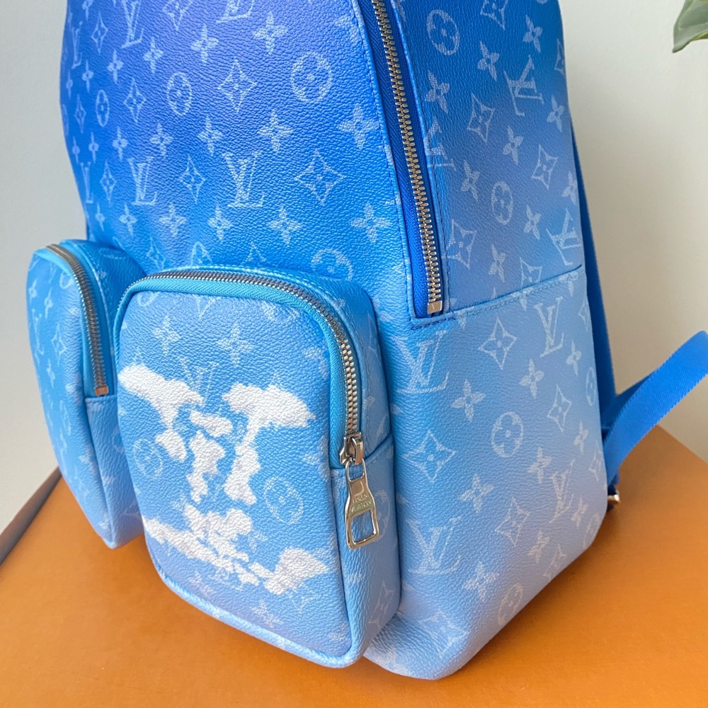 RARE NWT💙Louis Vuitton limited edition Virgil Abloh Clouds multipocket backpack - Picture 6 of 16